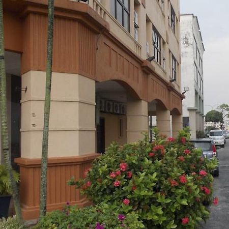 Sri Sutra Hotel Bandar Puchong Utama Exteriör bild